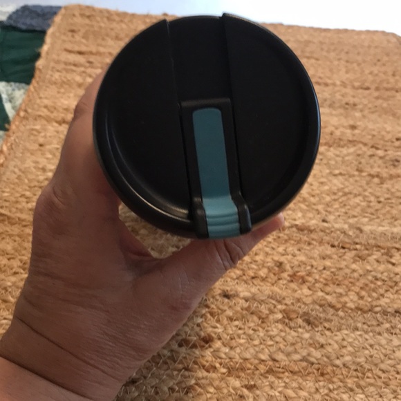 ⚫️🧜‍♀️  Starbucks 🧜‍♀️⚫️…2007 Travel Mug…Flip Top Insulated Coffee Mug! - Picture 2 of 7